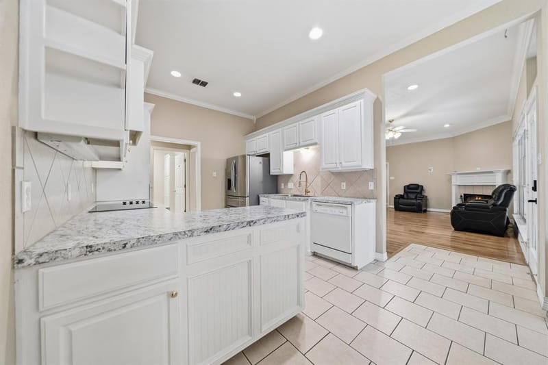 1308 Wentwood Circle, Hewitt TX 76643 - Photo 8