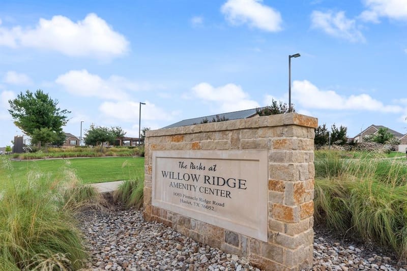 11616 Twining Branch Circle, Fort Worth TX 76052 - Photo 6