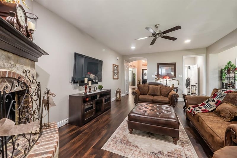 11616 Twining Branch Circle, Fort Worth TX 76052 - Photo 16