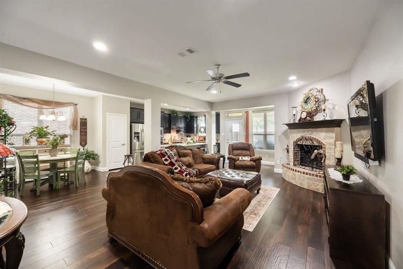 11616 Twining Branch Circle, Fort Worth TX 76052 - Photo 15