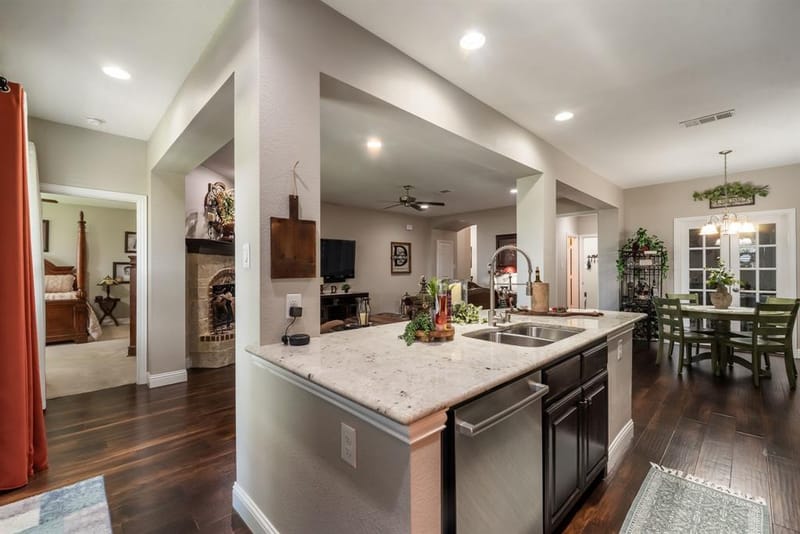 11616 Twining Branch Circle, Fort Worth TX 76052 - Photo 21