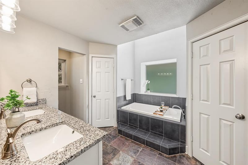 901 Pioneer Circle W, Argyle TX 76226 - Photo 19