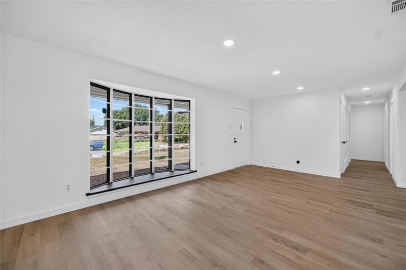 8350 CADENZA Lane, Dallas TX 75228 - Photo 14