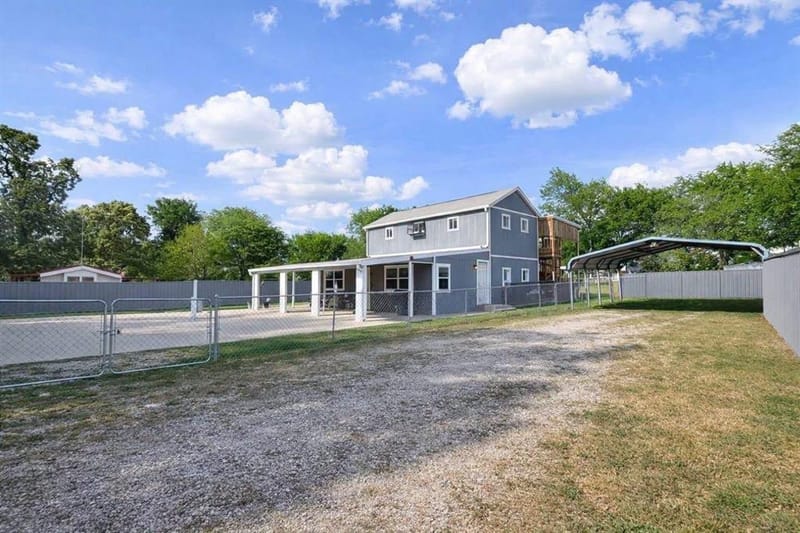 400 Comanche, Quitman TX 75783 - Photo 3