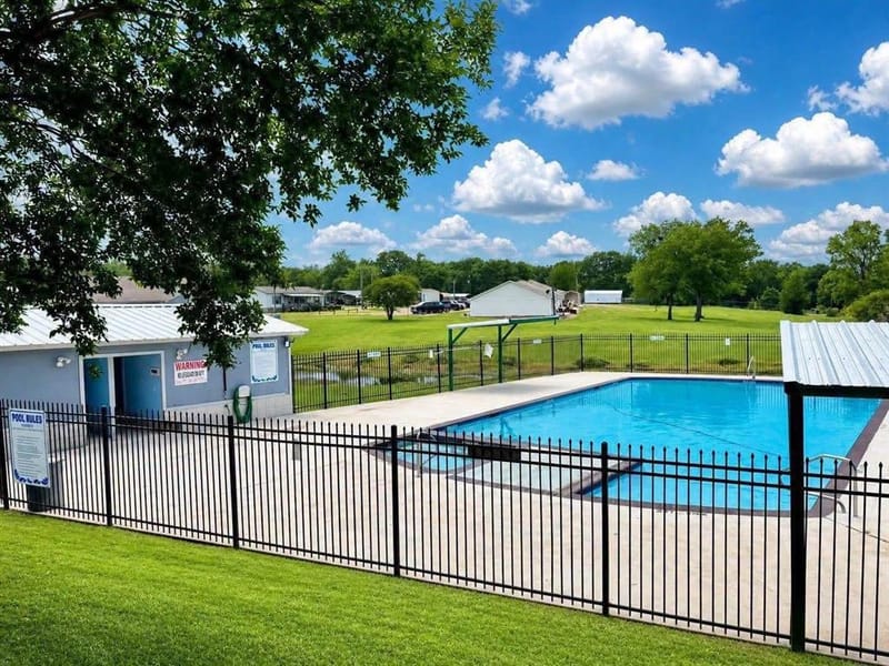 400 Comanche, Quitman TX 75783 - Photo 34