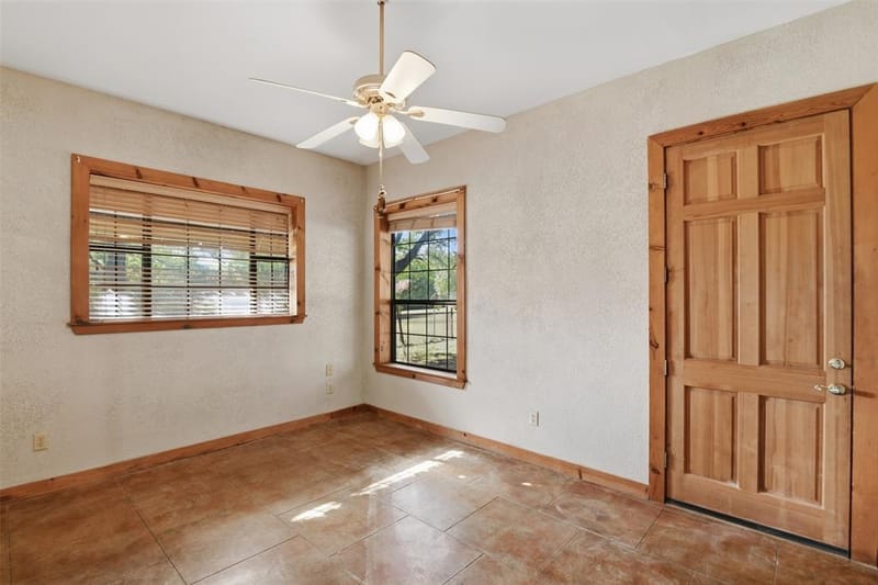 959 County Road 4540, Whitewright TX 75491 - Photo 12