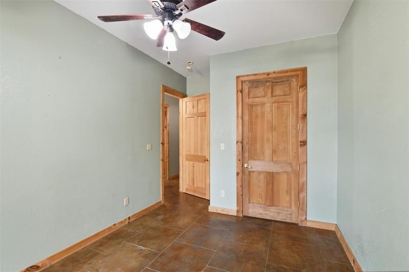 959 County Road 4540, Whitewright TX 75491 - Photo 31