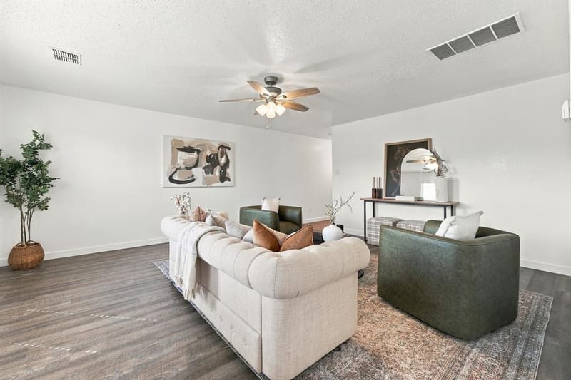 4833 Waterford Drive, Fort Worth TX 76179 - Photo 9