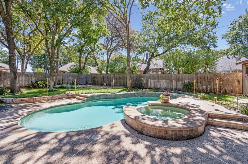 3406 Forestway Court, Arlington TX 76001 - Photo 36