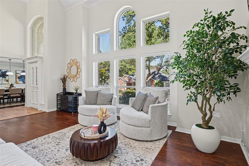 3406 Forestway Court, Arlington TX 76001 - Photo 5