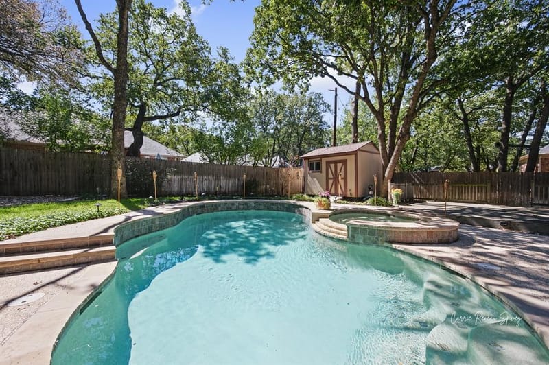 3406 Forestway Court, Arlington TX 76001 - Photo 39