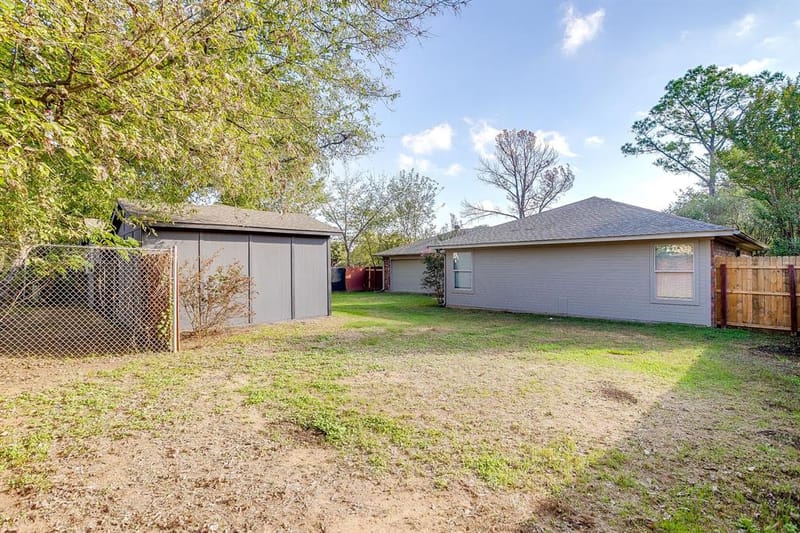 109 Briarwood Drive, Kennedale TX 76060 - Photo 25