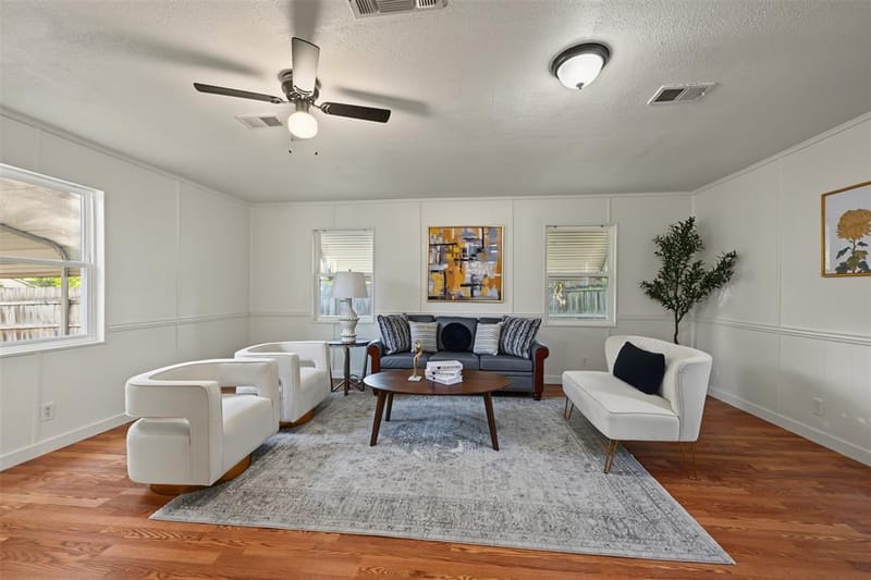 5205 Roxie Street, Haltom City TX 76117 - Photo 11