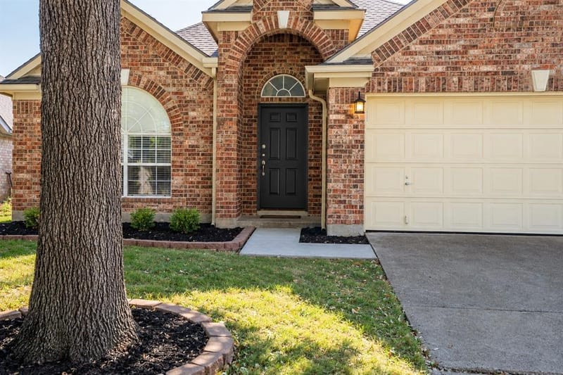1248 Michael Avenue, Lewisville TX 75077 - Photo 6