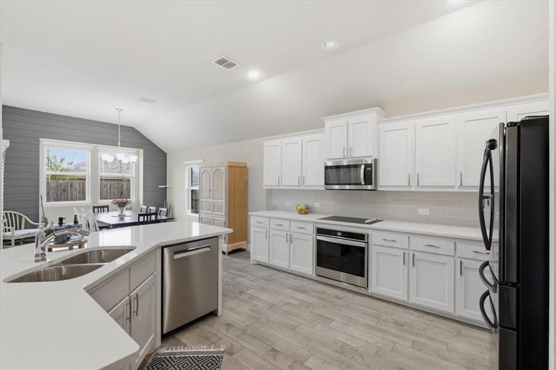 1473 Radecke Road, Krum TX 76249 - Photo 14