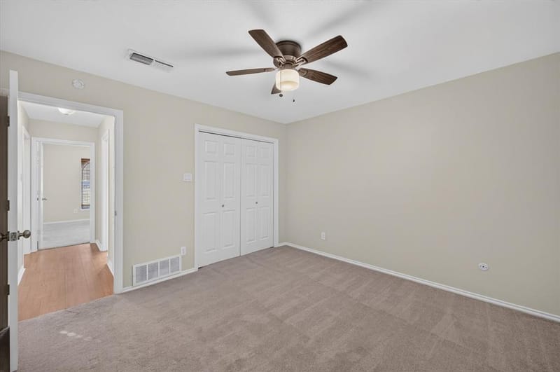 437 Overcrest Drive, Benbrook TX 76126 - Photo 16