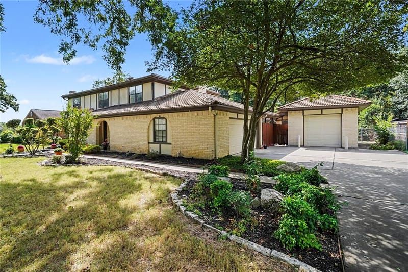 1903 Spirit Walk, Mansfield TX 76063 - Photo 3