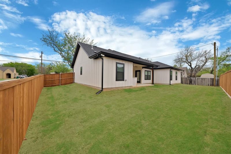 905 N Trinity Street, Decatur TX 76234 - Photo 27