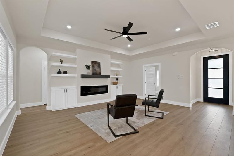 905 N Trinity Street, Decatur TX 76234 - Photo 11