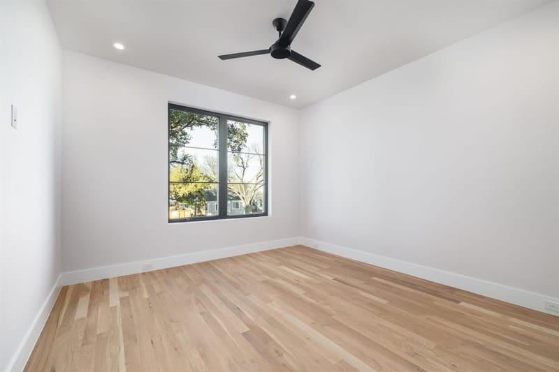 3950 Rochelle Drive, Dallas TX 75220 - Photo 25