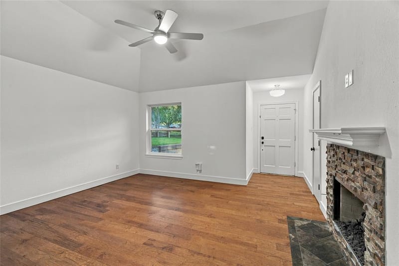 1704 Overlook Drive, Grapevine TX 76051 - Photo 6