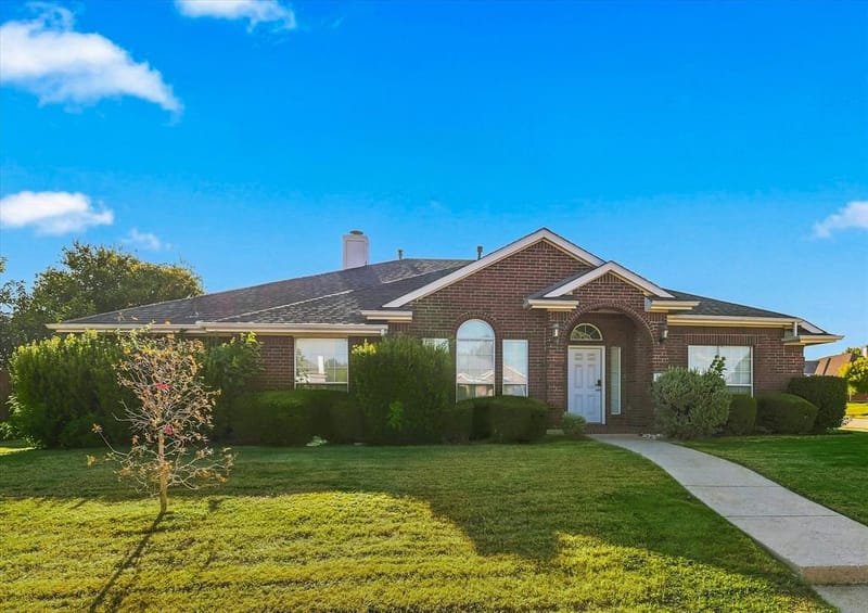 335 Linhurst Drive, Murphy TX 75094