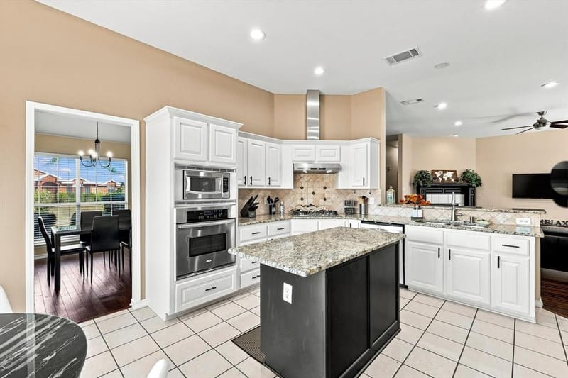 335 Linhurst Drive, Murphy TX 75094 - Photo 14