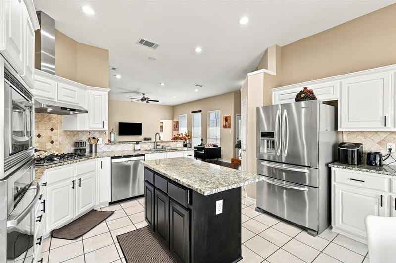 335 Linhurst Drive, Murphy TX 75094 - Photo 15