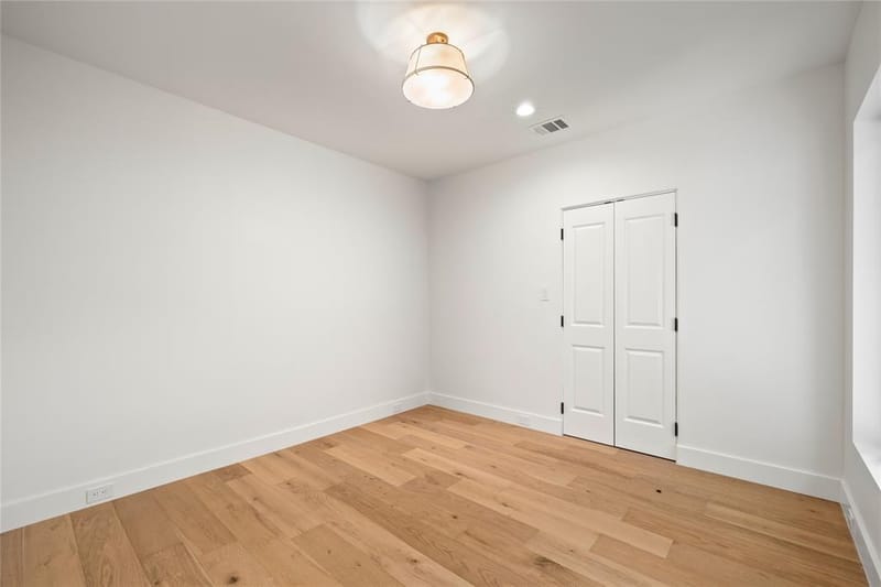 8730 Rexford Drive, Dallas TX 75209 - Photo 30