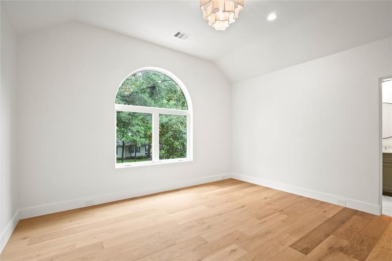 8730 Rexford Drive, Dallas TX 75209 - Photo 34