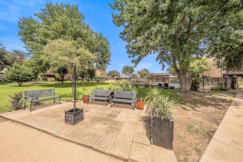 1712 Baird Farm Circle # 2205, Arlington TX 76006 - Photo 4
