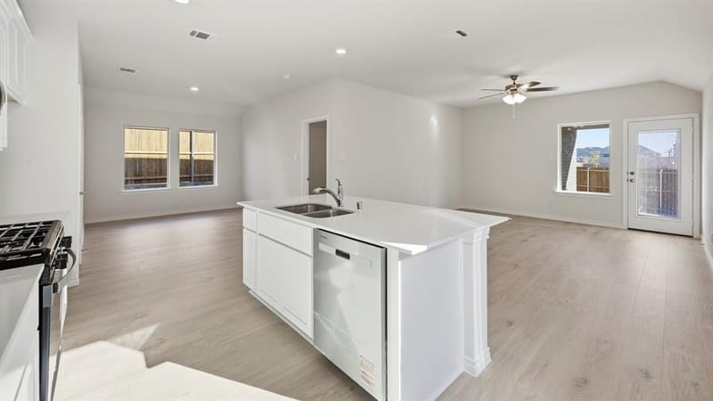 1205 Dry Brook Way, Princeton TX 75407 - Photo 25