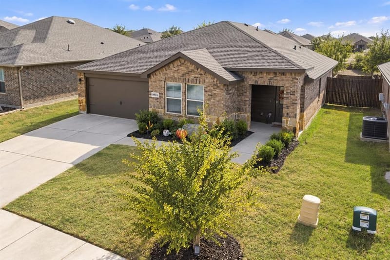 2908 Peony Drive, Sherman TX 75092 - Photo 3