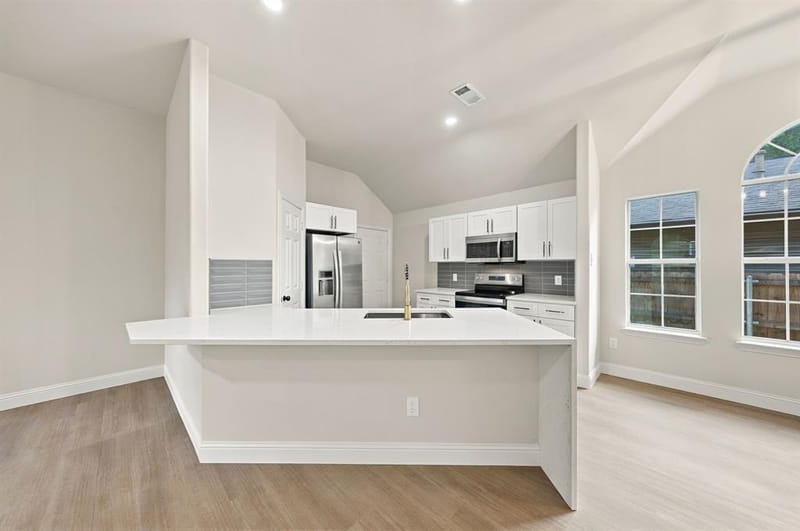 1005 W White Avenue, McKinney TX 75069 - Photo 9