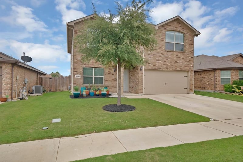 6321 Eagle Lake Court, Fort Worth TX 76179 - Photo 2