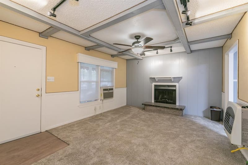 3729 Chenault Street, Fort Worth TX 76111 - Photo 6