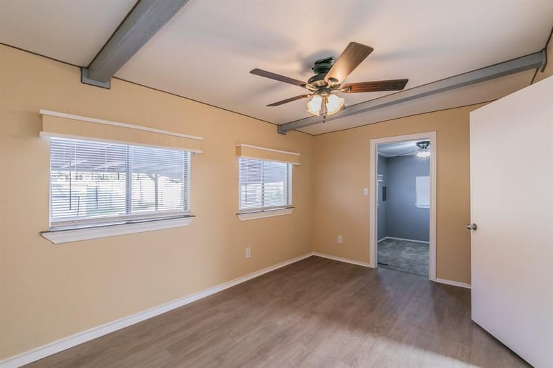 3729 Chenault Street, Fort Worth TX 76111 - Photo 13