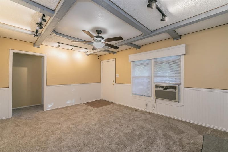 3729 Chenault Street, Fort Worth TX 76111 - Photo 7