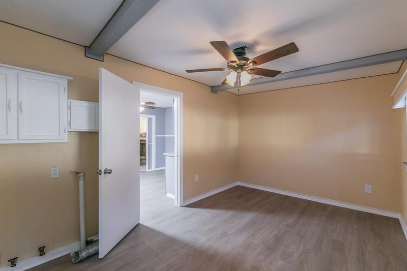 3729 Chenault Street, Fort Worth TX 76111 - Photo 15
