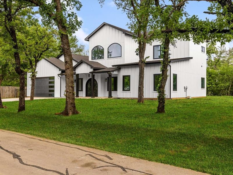 9116 Cherokee Trail, Flower Mound TX 75022 - Photo 2