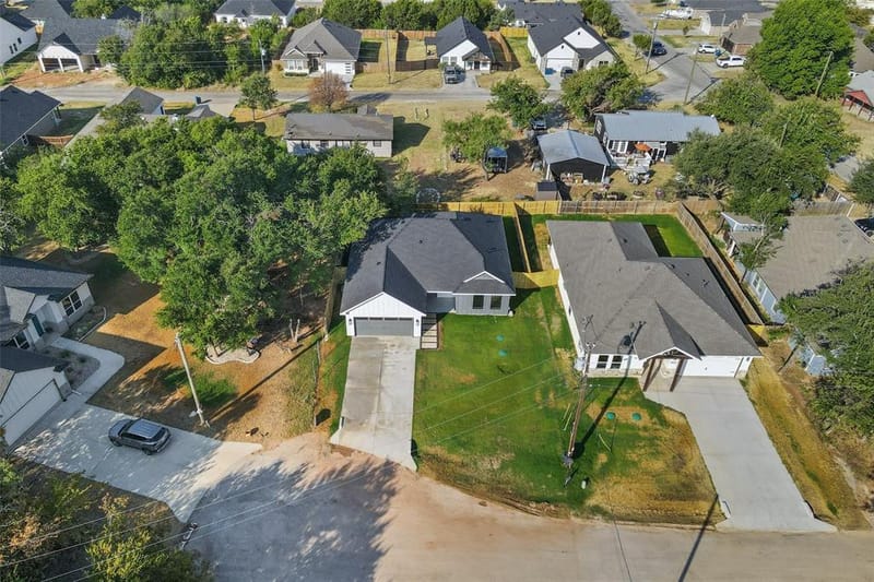 5404 Celina Court, Granbury TX 76048 - Photo 36