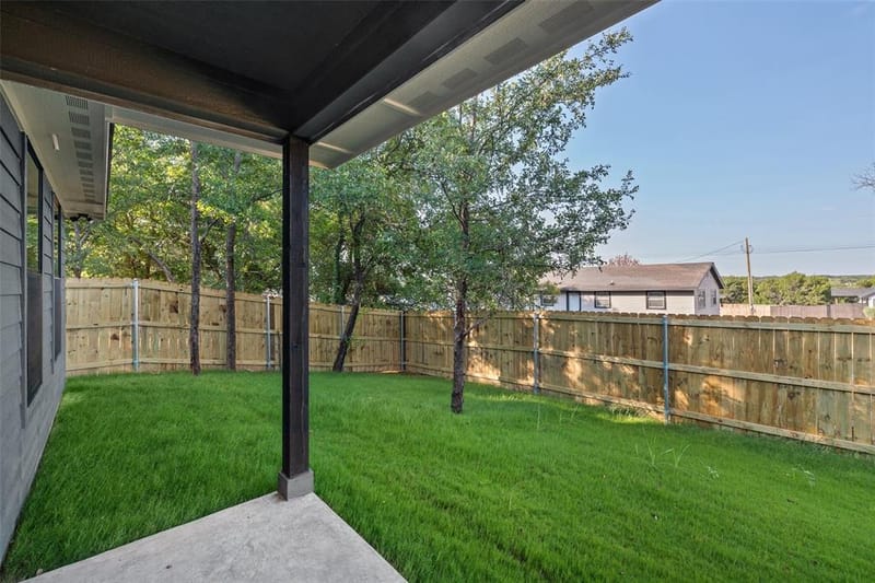 5404 Celina Court, Granbury TX 76048 - Photo 32