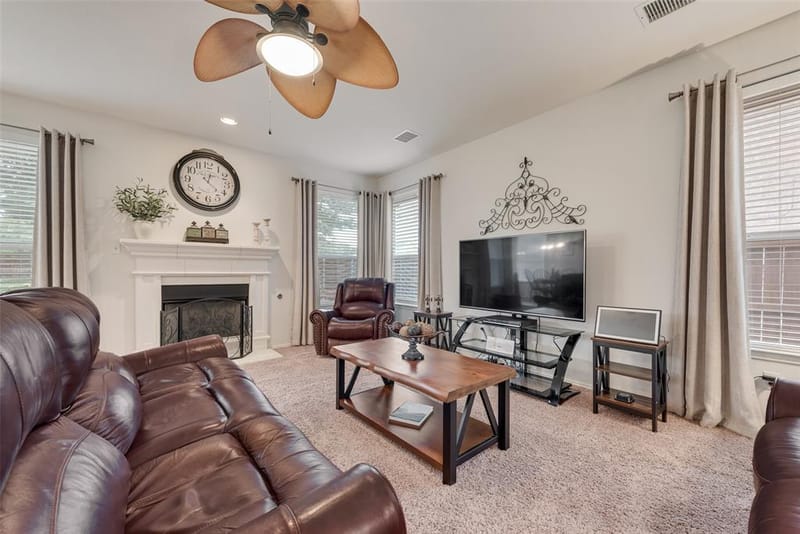 148 Oakbluff Drive, Murphy TX 75094 - Photo 4