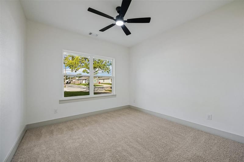1328 Franklin Avenue, Bonham TX 75418 - Photo 18