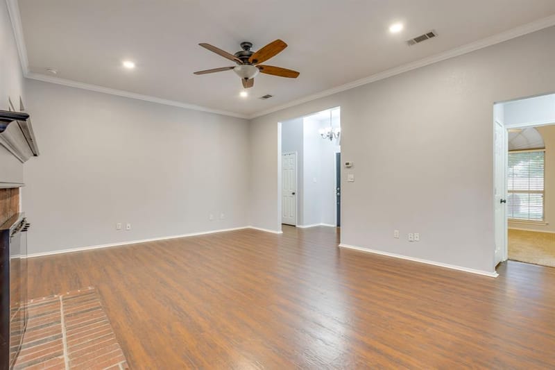 941 Jessica Drive, Burleson TX 76028 - Photo 6
