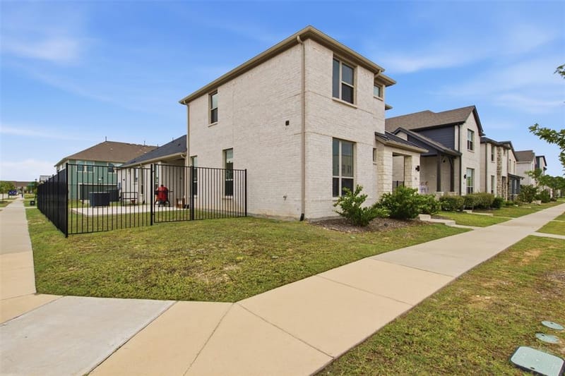 13018 Scissortail Drive, Frisco TX 75035 - Photo 22