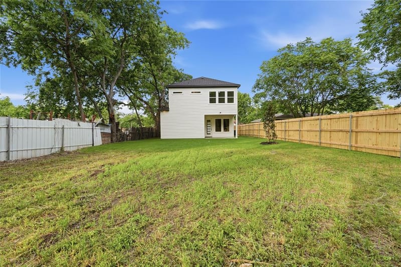 5011 Watson Drive, Dallas TX 75241 - Photo 28