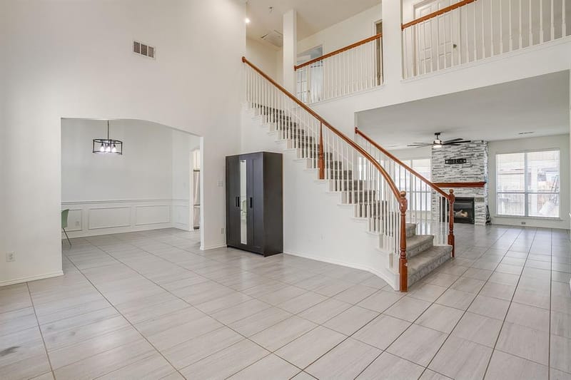 1517 Dimmit Drive, Carrollton TX 75010 - Photo 4