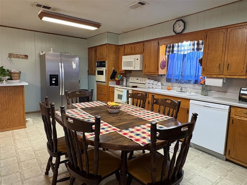 32 County Road 4784, Sulphur Springs TX 75482 - Photo 14