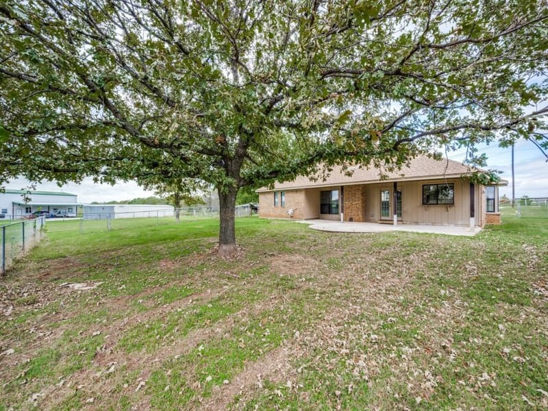2209 Strader Road, Justin TX 76247 - Photo 26